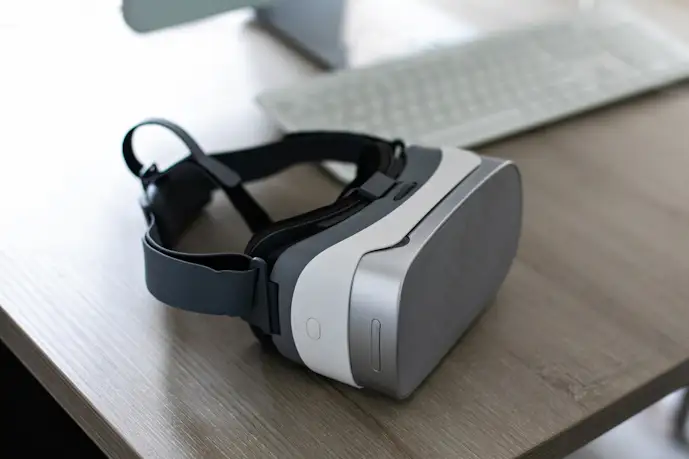 【2025】メガネ対応のVRゴーグルおすすめ10選。視力が悪い方でも使える人気機種とは