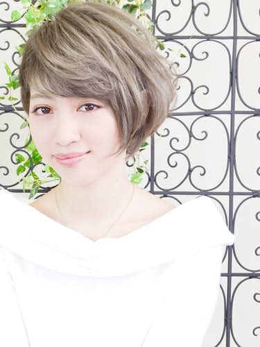 2. クール系:アッシュ・シルバー