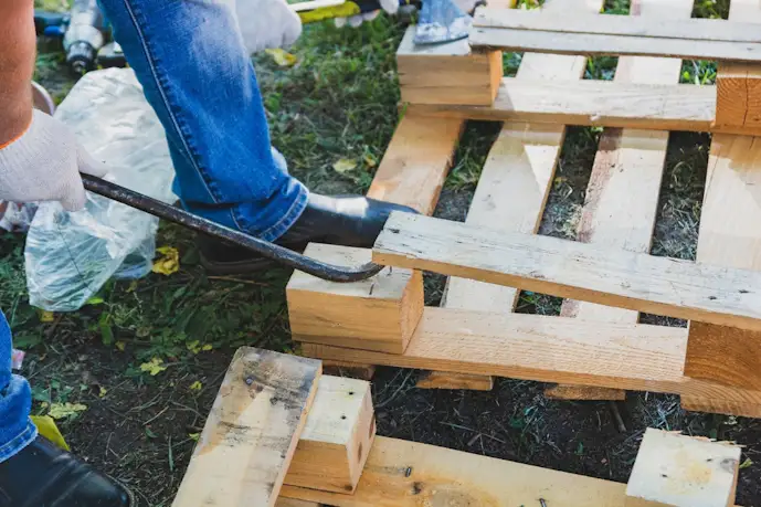 バールの人気おすすめ15選。DIYや大工現場に役立つ使いやすい工具とは?