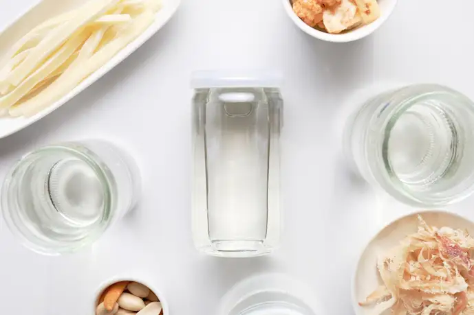 【2025年】カップ酒のおすすめ20選。コンビニで買える日本酒や焼酎などの美味しい人気銘柄を徹底比較