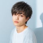 グレーアッシュのメンズ髪色32選。明るめ・...