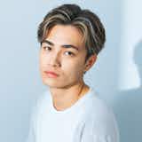 40代メンズに似合うホワイトメッシュ33選。大人の髪色・ヘアカラーを大公開