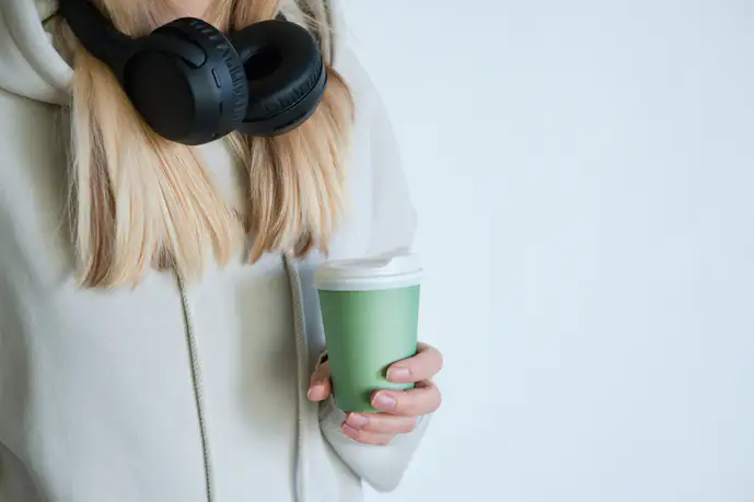 肩掛けスピーカーのおすすめ集。耳を塞がずに迫力のある音を楽しめる人気スピーカーを厳選