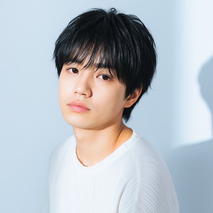 92._黒髪_マッシュ_メンズ.png