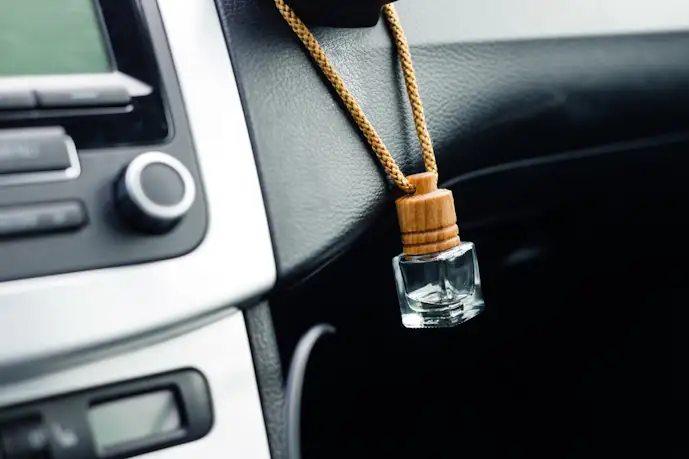 おしゃれな車用芳香剤のおすすめランキング。いい匂いの人気商品を比較