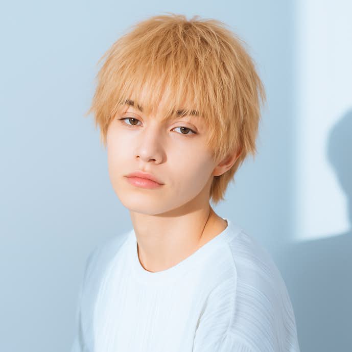 17._金髪_マッシュ_メンズ.png