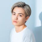 ホワイトアッシュのメンズ髪色26選。明るめ...