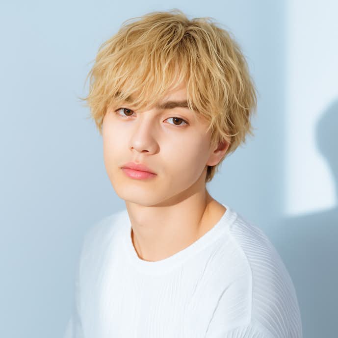 88._金髪_マッシュ_メンズ.png