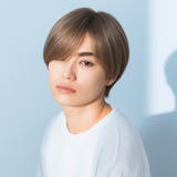 ミルクティーグレージュのメンズ髪色15選。...