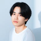 センター分けマッシュのメンズ髪型26選。似...