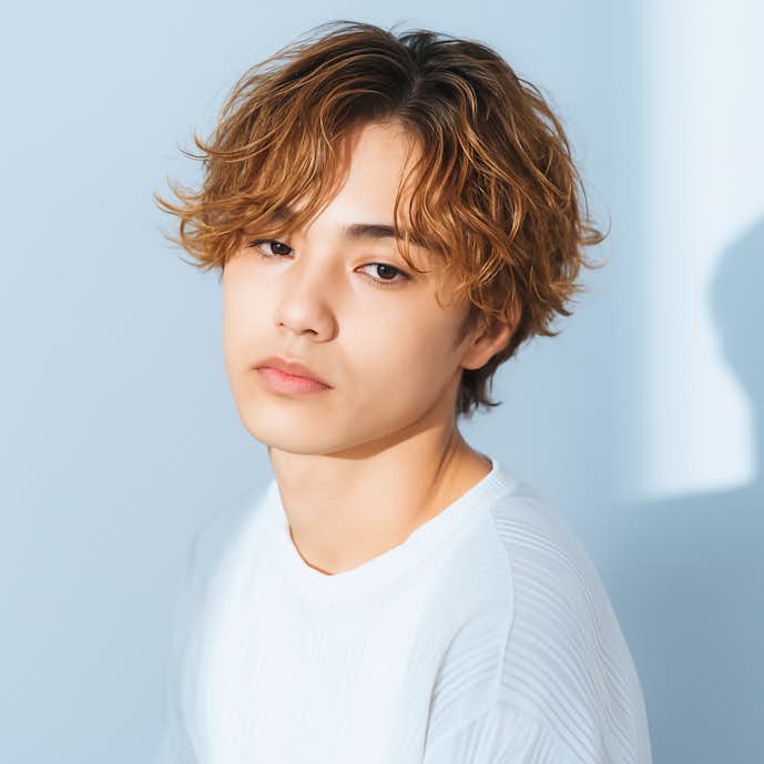 97._金髪_マッシュ_メンズ.png