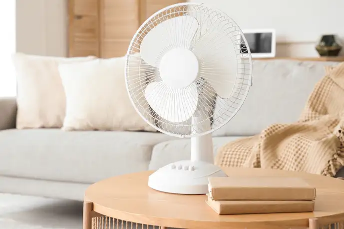 静かな卓上扇風機のおすすめ人気ランキング。オフィスや自宅で便利な静音モデルとは
