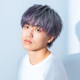 紫メッシュのメンズ髪色3選。明るめ暗めのヘ...