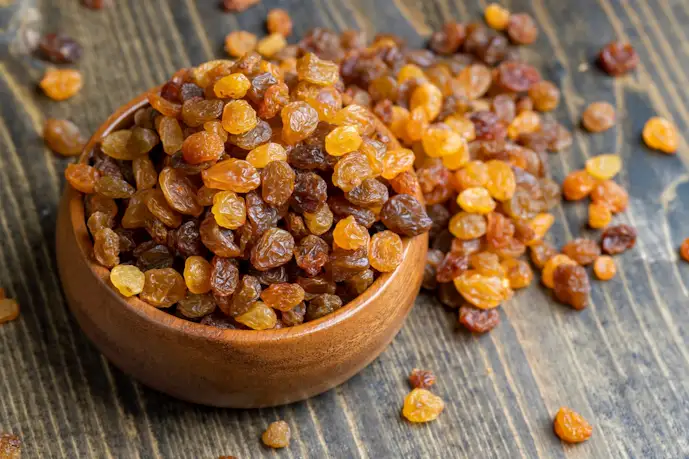 レーズンの人気おすすめ特集。お菓子作りやパン作りに役立つ美味しいフルーツを紹介