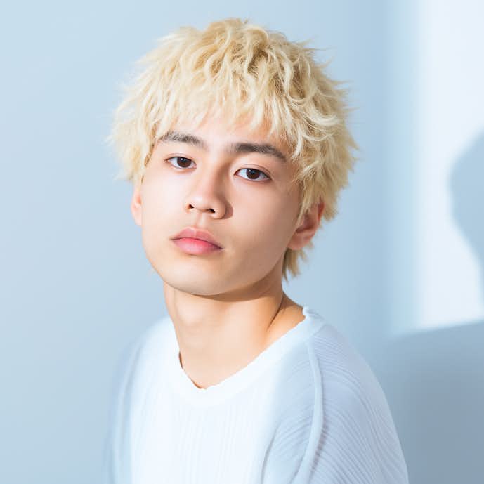 5._金髪_ショート_メンズ.png