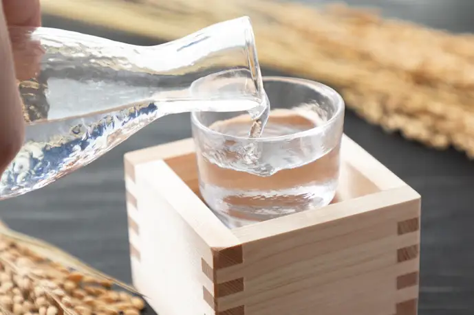 “広島県”で美味しいおすすめの日本酒銘柄17選。軟水を使用した軽やかな一本とは