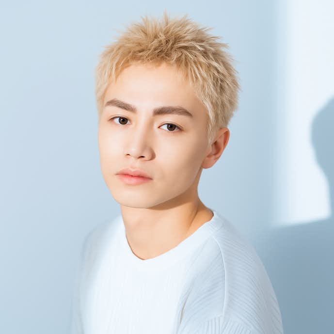 136._ホワイトベージュ_メンズ.png