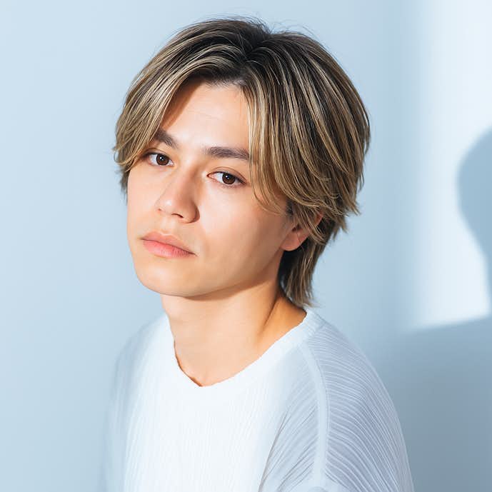 11._黒髪_メッシュ_メンズ.png