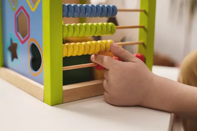 1歳からの知育玩具おすすめランキング22選。買ってよかった人気のおもちゃとは?