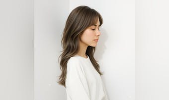 グレージュの髪色18選。明るめ暗め...