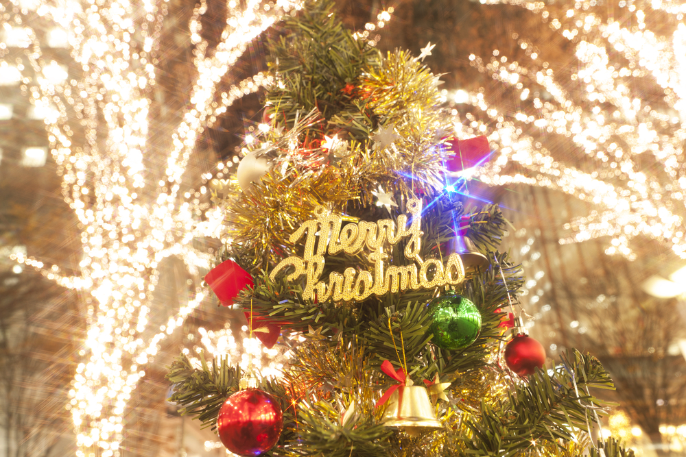 東京丸の内のイルミネーションデート...