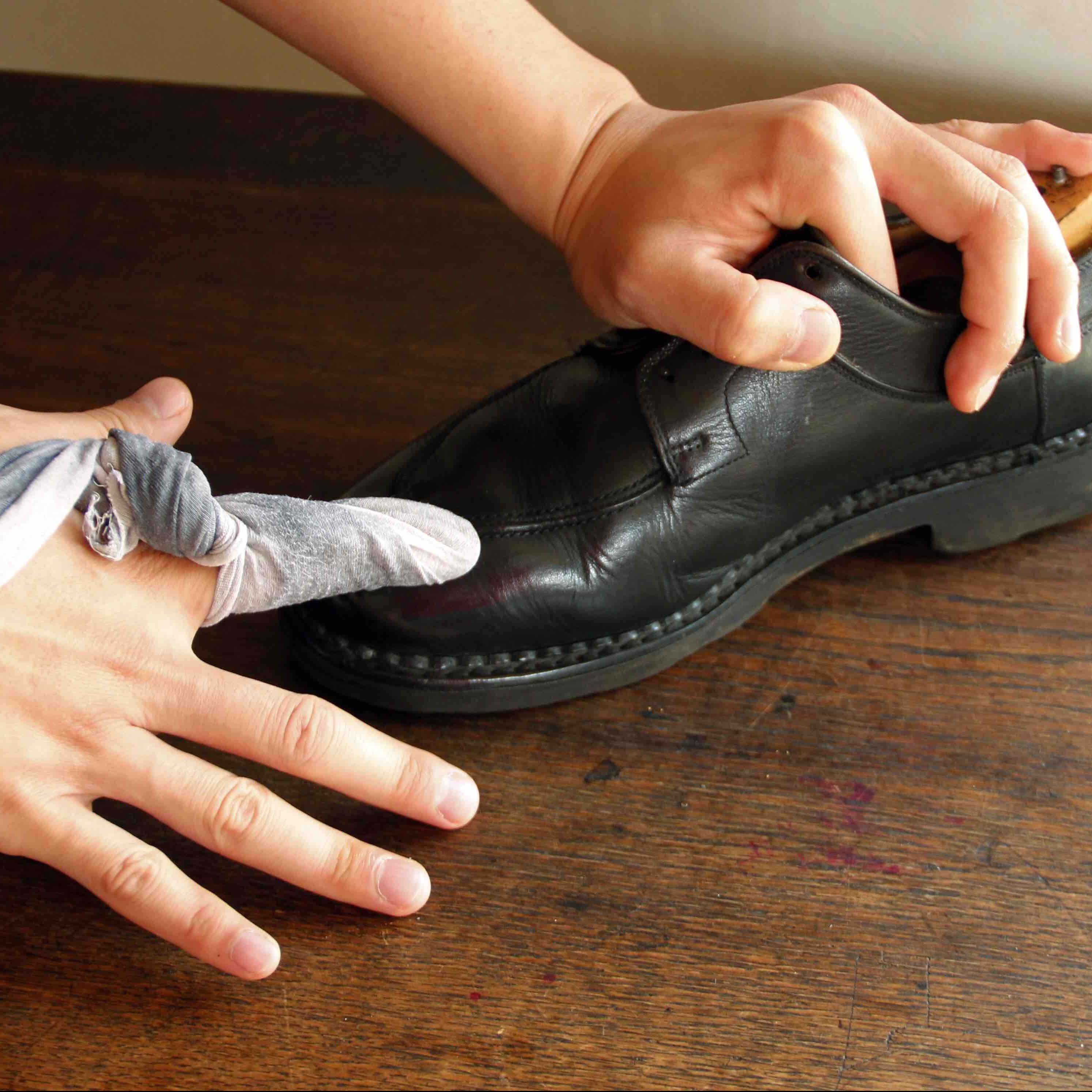 靴磨き屋が教える！誰でも簡単に5分でできる靴の磨き方