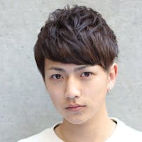 松田翔太の髪型 セット方法 独創的かつ洗練された黒髪ショート8選 Smartlog