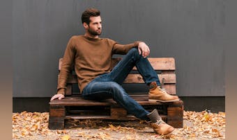 レッドパンツで冬コーデに彩りをプラス 女性ウケ抜群のおすすめ着こなし術5選 Smartlog レッドパンツで冬コーデに彩りをプラス 女性ウケ抜群のおすすめ着こなし術5選 Smartlog