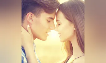 付き合っていないのにキス ありorなし を女性に聞いてみた Smartlog 付き合っていないのにキス ありorなし を女性に聞いてみた Smartlog