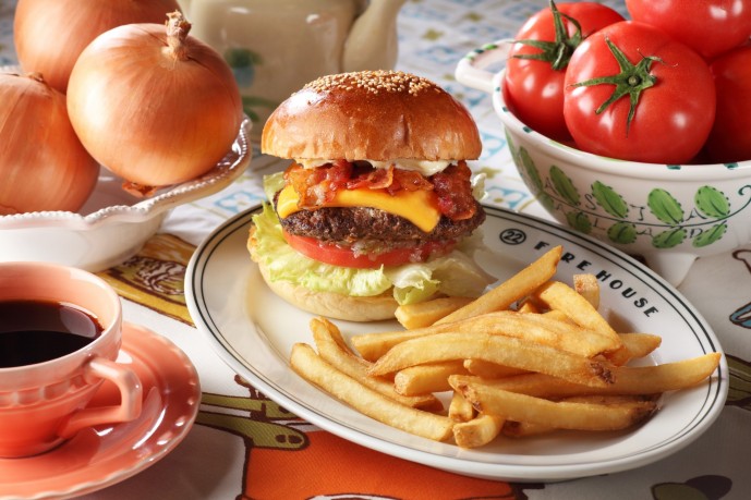 ハンバーガー　ファイヤーハウス