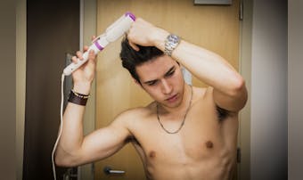 紳士の髪型 オールバック のセット方法 おすすめ整髪料 アレンジまで解説 Smartlog 紳士の髪型 オールバック のセット方法 おすすめ整髪料 アレンジまで解説 Smartlog