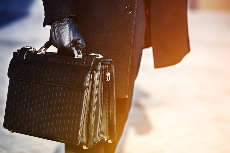 高級ビジネスバッグこそエリートの相棒 格が違うメンズブランド10傑 Smartlog