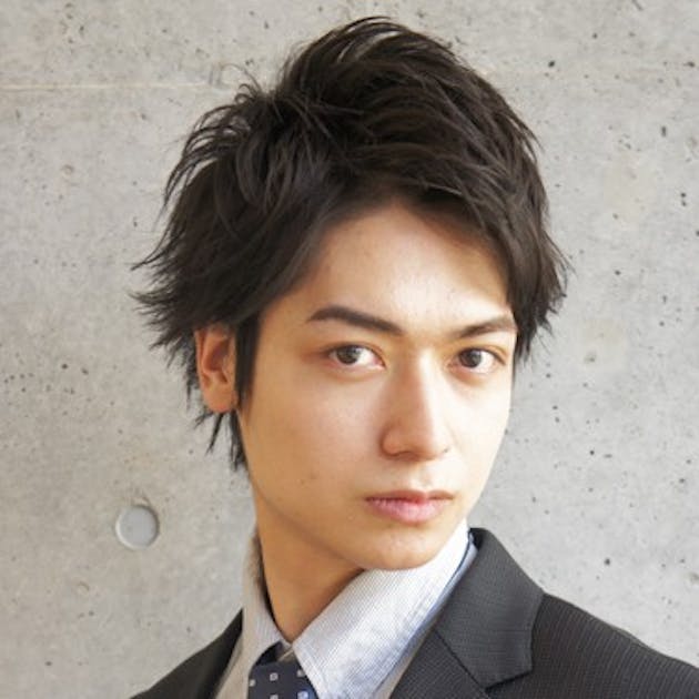 万能ツーブロック 攻撃的ウルフカットの最新メンズ髪型カタログ Smartlog