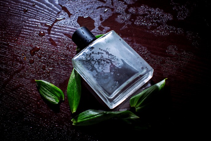 モテる香水　メンズ