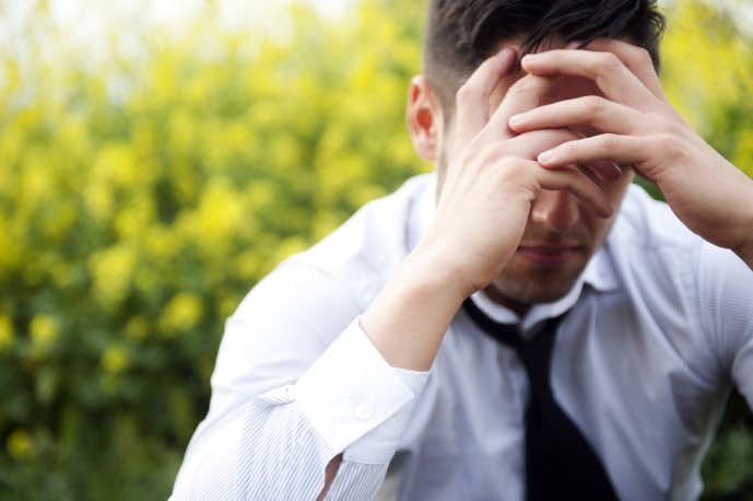 代30代の抜け毛の原因と対策 薄毛を予防 改善して貫禄のある男に Smartlog