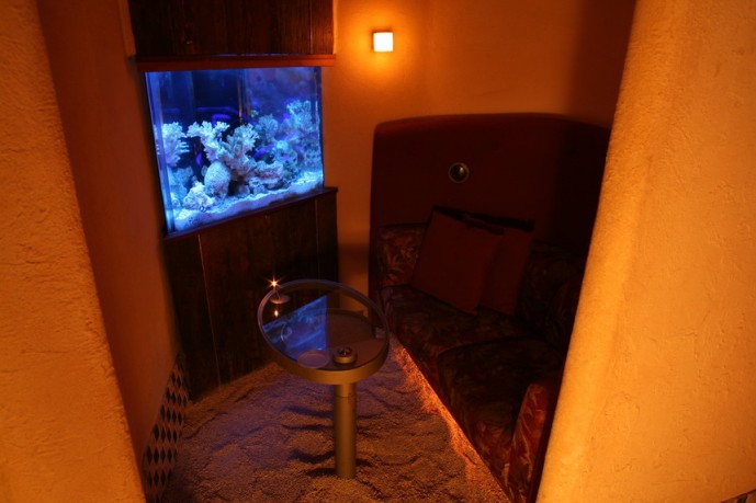 ディープブルー横浜　アクアリウムレストラン