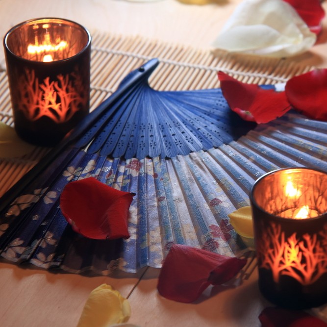 東京の扇子専門店5選。老舗の人気ブ...