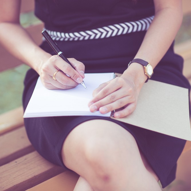 絶対に喜ばれる文房具のプレゼント。彼女や女性にあげたいおすすめアイテム19選