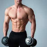 ヒラメ筋を鍛えられるダンベルカーフレイズの効果的なやり方&コツ