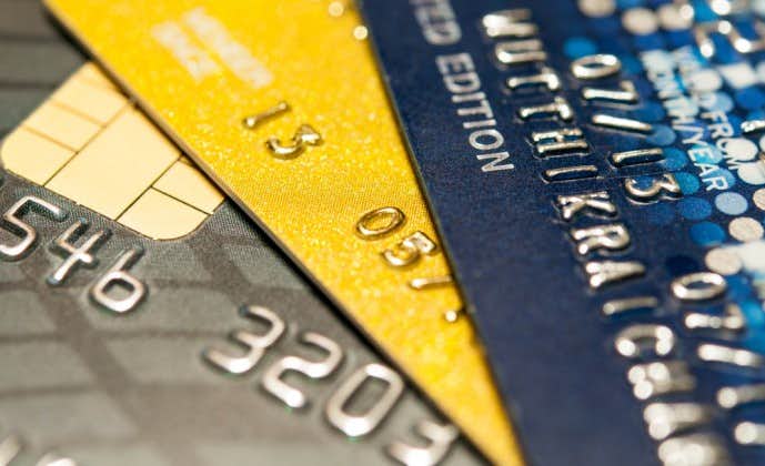年会費無料 × ポイント高還元率”のクレジットカード