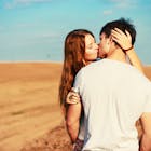 女たらしな男ってモテる かっこいいけど彼氏にしたくない男性の特徴を解説 Smartlog