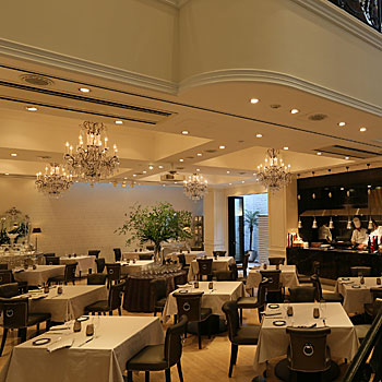 アジアデニューヨークの内装写真