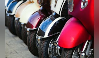 三輪バイクのおすすめ車種10選 人気メーカーのおしゃれモデルを紹介 Smartlog 三輪バイクのおすすめ車種10選 人気メーカーのおしゃれモデルを紹介 Smartlog