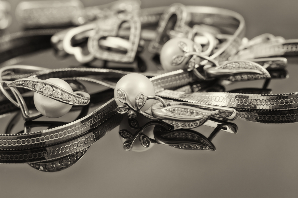 芸能人にも大人気！ゴローズのアクセ...