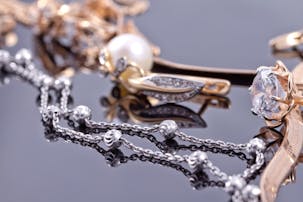 女の子が男性に付けてほしいシルバーアクセサリー5選 Smartlog 女の子が男性に付けてほしいシルバーアクセサリー5選 Smartlog