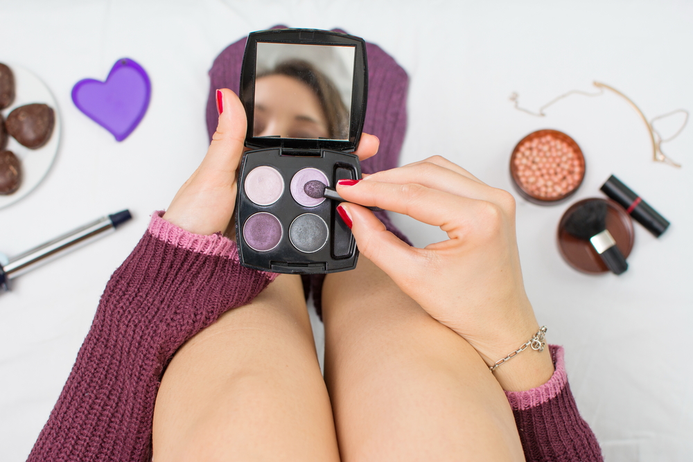 ホワイトデーのお返しで女性が喜ぶコンパクトミラー｜センス抜群でおしゃれな鏡10選