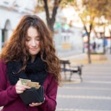 ホワイトデーのお返しに財布のプレゼントを