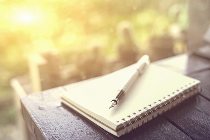 20代後半の女友達の誕生日プレゼントに贈るボールペン