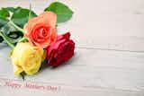 母の日におすすめのバラの花束｜プレゼントに人気の花言葉までお届け