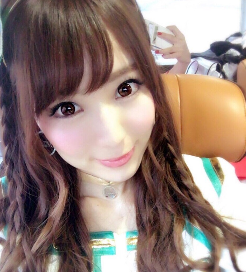 レースクイーンって実際はどんな世界なの？華やかな世界の実態調査